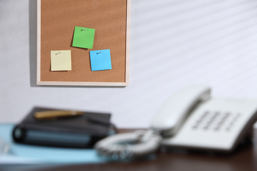 Noticeboard Buying Guide: Varieties, How to Hang, and Why They’re Important for Your Business